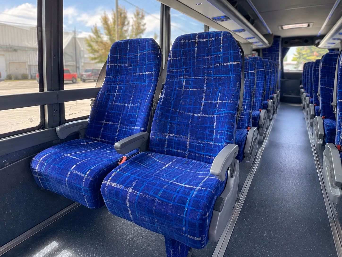 how where and when you re traveling affects carson charter bus rental rates